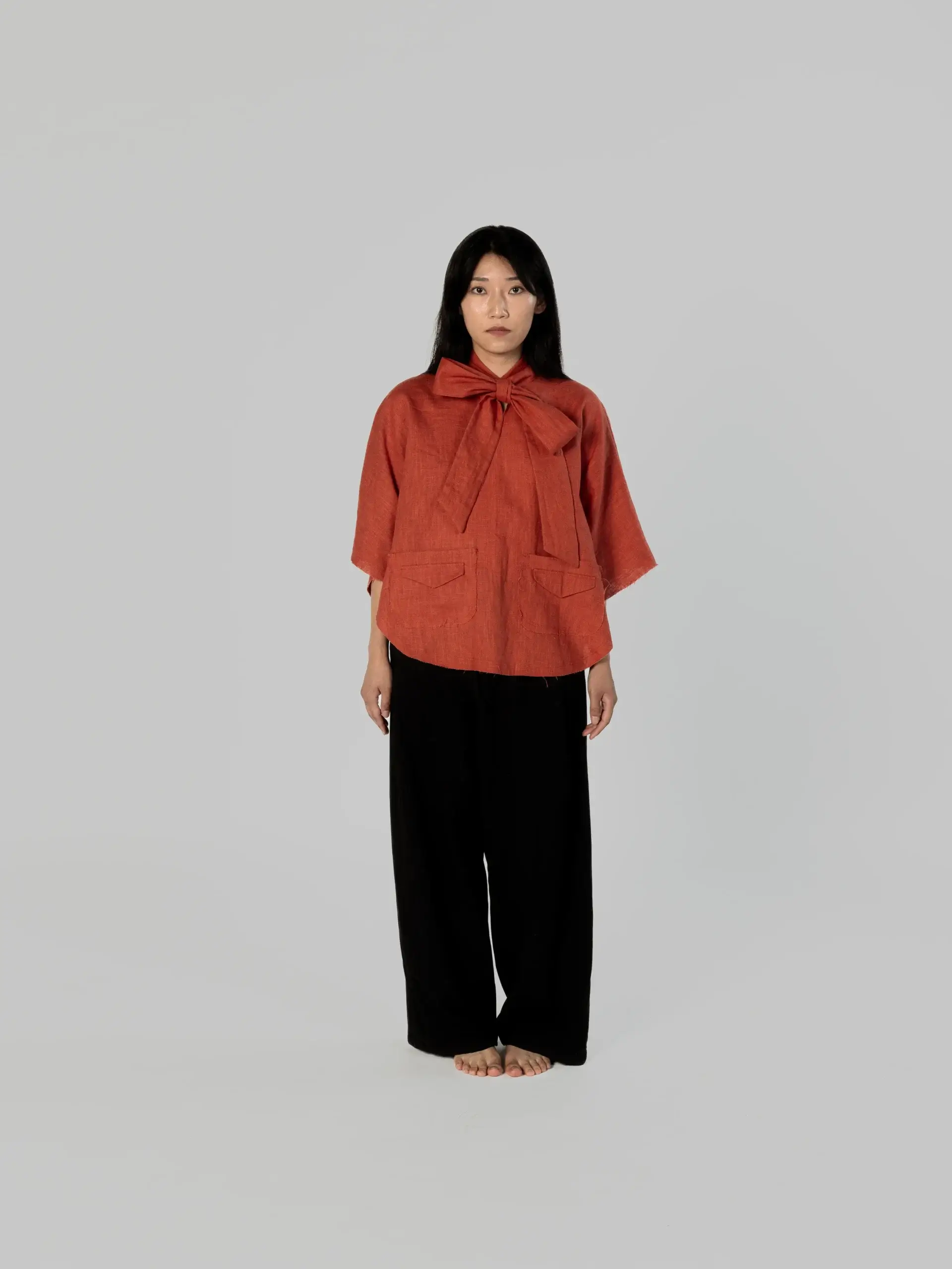 "Solana" top in linen
